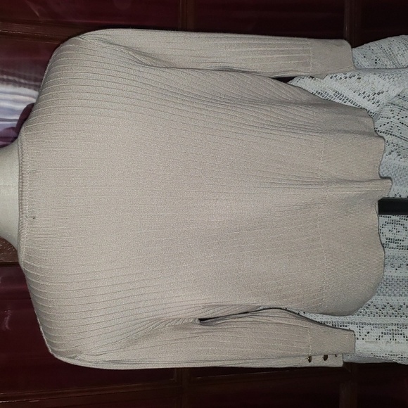 Tint & Shadow cropped cardigan - Picture 4 of 7
